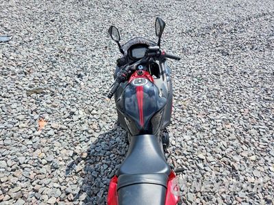 Zdjęcie 6 z 9 samochodu: 2021 KAWASAKI EX650 M VIN:ML5EXEM18MDA36497 - miniatura