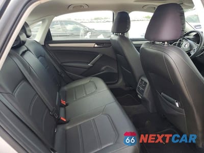 Zdjęcie 10 z 13 samochodu: 2021 VOLKSWAGEN PASSAT SE VIN:1VWSA7A33MC005783 - miniatura
