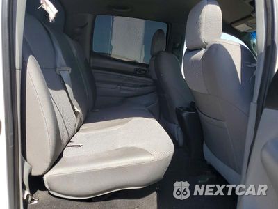 Zdjęcie 10 z 12 samochodu: 2014 TOYOTA TACOMA DOUBLE CAB VIN:3TMLU4EN3EM137595 - miniatura