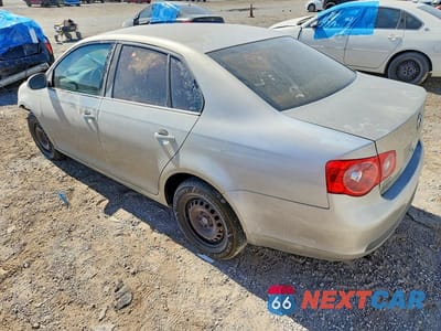 Drugie zdjęcie samochodu z przodu: 2006 VOLKSWAGEN JETTA VALUE VIN:3VWPF81K76M844857 - miniatura