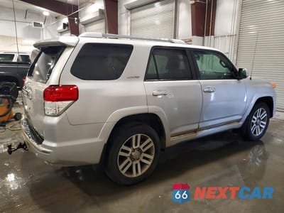 Trzecie zdjęcie samochodu z tyłu: 2011 TOYOTA 4RUNNER LIMITED VIN:JTEBU5JR7B5057966 - miniatura