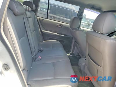 Zdjęcie 11 z 13 samochodu: 2004 TOYOTA HIGHLANDER BASE VIN:JTEGP21A840029132 - miniatura