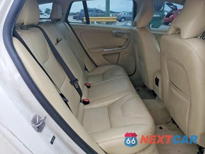 Zdjęcie 11 z 13 samochodu: 2015 VOLVO V60 PREMIER VIN:YV140MEK3F1256391 - miniatura