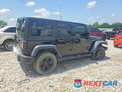 Trzecie zdjęcie samochodu z tyłu: 2018 JEEP WRANGLER UNLIMITED SPORT VIN:1C4HJWDG0JL928921 - miniatura