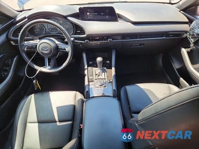 Zdjęcie 8 z 13 samochodu: 2024 MAZDA 3 SELECT SPORT VIN:JM1BPAKM6R1714359 - miniatura