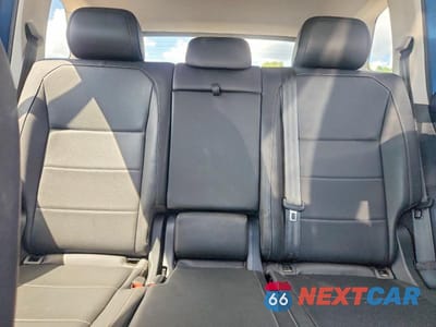 Zdjęcie 10 z 13 samochodu: 2019 VOLKSWAGEN TIGUAN SE VIN:3VV2B7AX6KM073740 - miniatura