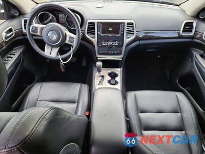 Zdjęcie 8 z 14 samochodu: 2012 JEEP GRAND CHEROKEE LAREDO VIN:1C4RJFAG6CC124280 - miniatura