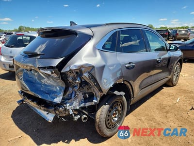 Trzecie zdjęcie samochodu z tyłu: 2026 FORD ESCAPE VIN:1FMCU0E14TUA18495 - miniatura