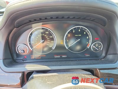 Zdjęcie 9 z 12 samochodu: 2013 BMW 750 LXI VIN:WBAYF8C58DD139716 - miniatura
