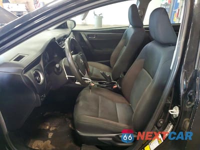 Zdjęcie 7 z 12 samochodu: 2019 TOYOTA COROLLA LE VIN:5YFBURHE8KP931159 - miniatura