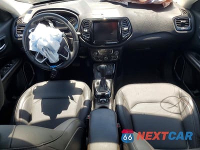 Zdjęcie 8 z 13 samochodu: 2018 JEEP COMPASS LIMITED VIN:3C4NJDCB2JT478870 - miniatura