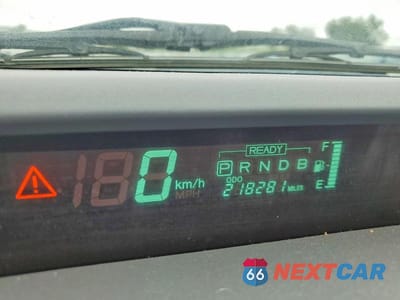 Zdjęcie 9 z 12 samochodu: 2002 TOYOTA PRIUS BASE VIN:JT2BK12U020059683 - miniatura