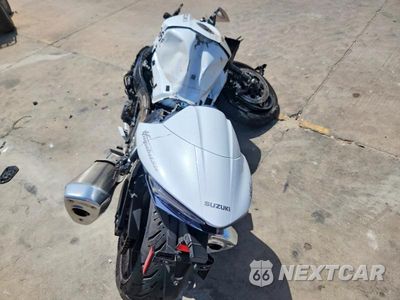 Zdjęcie 6 z 9 samochodu: 2022 SUZUKI GSX1300 RR VIN:JS1EJ11BXN7102410 - miniatura