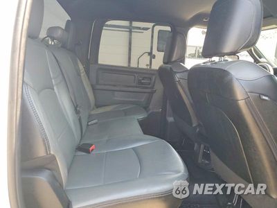 Zdjęcie 11 z 13 samochodu: 2023 RAM 3500 TRADESMAN VIN:3C63RRGL3PG542066 - miniatura