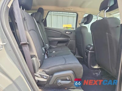 Zdjęcie 11 z 13 samochodu: 2020 DODGE JOURNEY SE VIN:3C4PDCAB5LT268196 - miniatura