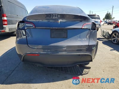 Zdjęcie 6 z 14 samochodu: 2023 TESLA MODEL Y VIN:7SAYGDEE3PA122485 - miniatura