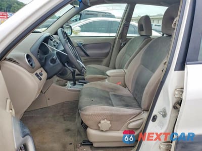 Zdjęcie 7 z 13 samochodu: 2001 TOYOTA RAV4 BASE VIN:JTEGH20V510031112 - miniatura