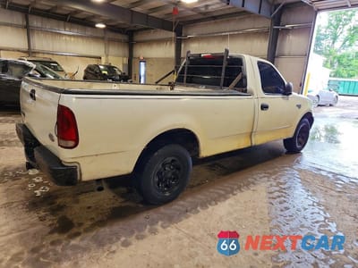 Trzecie zdjęcie samochodu z tyłu: 1999 FORD F250 VIN:1FTPF27W1XNC31165 - miniatura