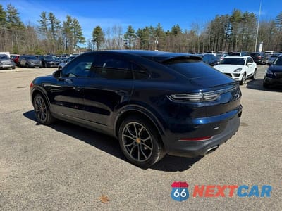 Trzecie zdjęcie samochodu z tyłu: 2021 PORSCHE CAYENNE COUPE VIN:WP1BA2AY2MDA41376 - miniatura