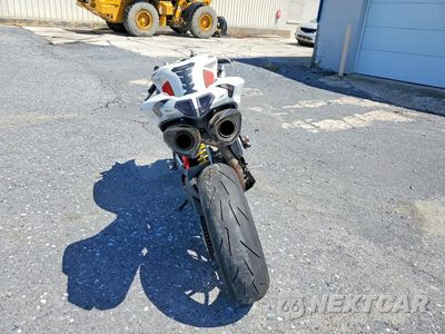 Czwarte zdjęcie samochodu z boku: 2012 DUCATI SUPERBIKE 848 VIN:ZDM1XBMV7CB019028 - miniatura