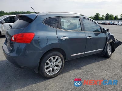 Trzecie zdjęcie samochodu z tyłu: 2013 NISSAN ROGUE S VIN:JN8AS5MV5DW657983 - miniatura