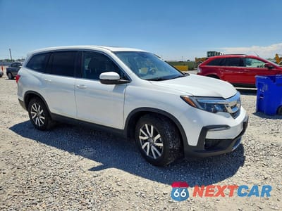 Czwarte zdjęcie samochodu z boku: 2021 HONDA PILOT EXL VIN:5FNYF6H58MB050754 - miniatura
