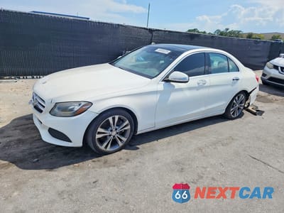 2017 MERCEDES-BENZ C 300 WDDWF4JB9HR252777 - główne zdjęcie licytacji z USA - miniatura