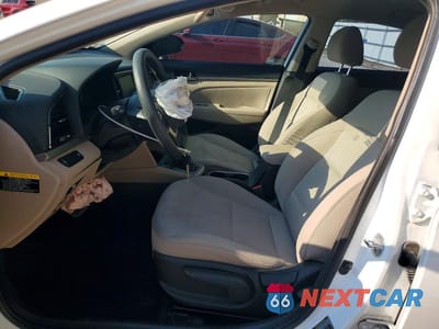 Zdjęcie 7 z 13 samochodu: 2017 HYUNDAI ELANTRA SE VIN:5NPD84LF3HH161863 - miniatura