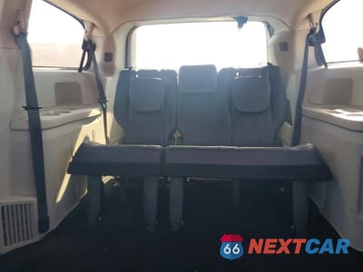 Zdjęcie 10 z 13 samochodu: 2014 CHRYSLER TOWN & COUNTRY TOURING VIN:2C4RC1BG8ER445002 - miniatura