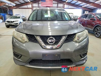 Piąte zdjęcie samochodu w środku: 2014 NISSAN ROGUE S VIN:5N1AT2MV3EC824976 - miniatura
