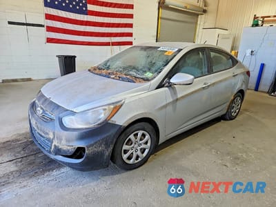 2014 HYUNDAI ACCENT GLS KMHCT4AE1EU637657 - główne zdjęcie licytacji z USA - miniatura