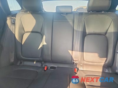 Zdjęcie 10 z 13 samochodu: 2020 JAGUAR F-PACE PREMIUM VIN:SADCJ2FX4LA636952 - miniatura