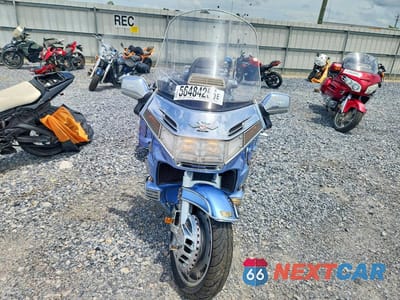 Drugie zdjęcie samochodu z przodu: 1990 HONDA GL1500 VIN:1HFSC2206LA200930 - miniatura