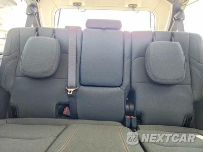 Zdjęcie 10 z 14 samochodu: 2025 JEEP WRANGLER SPORT 4XE VIN:1C4RJXN65SW604623 - miniatura