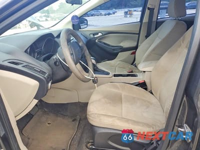 Zdjęcie 7 z 12 samochodu: 2016 FORD FOCUS SE VIN:1FADP3F26GL242684 - miniatura