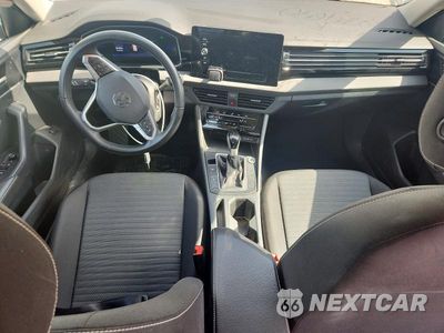 Zdjęcie 8 z 13 samochodu: 2025 VOLKSWAGEN JETTA S VIN:3VW5X7BU1SM024640 - miniatura