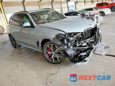 Czwarte zdjęcie samochodu z boku: 2026 BMW X5 XDRIVE50E VIN:5UX43EU05T9407035 - miniatura