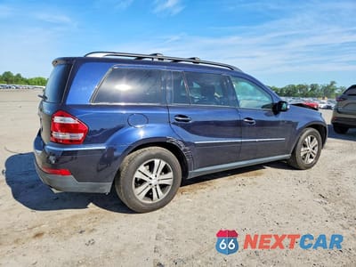 Trzecie zdjęcie samochodu z tyłu: 2008 MERCEDES-BENZ GL 450 4MATIC VIN:4JGBF71E38A432321 - miniatura