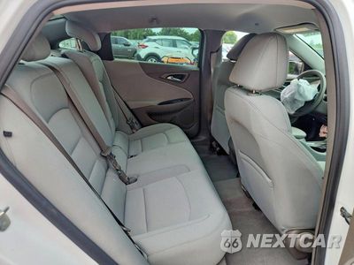 Zdjęcie 10 z 13 samochodu: 2020 CHEVROLET MALIBU LS VIN:1G1ZB5ST1LF051104 - miniatura