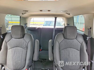 Zdjęcie 10 z 13 samochodu: 2010 GMC ACADIA SLE VIN:1GKLVLED9AJ214156 - miniatura