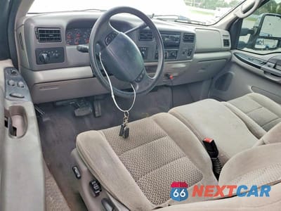 Zdjęcie 8 z 12 samochodu: 2001 FORD F250 SUPER DUTY VIN:1FTNX21L71EC41905 - miniatura