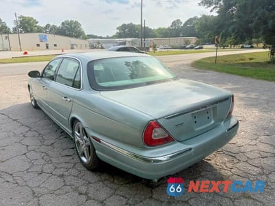 Trzecie zdjęcie samochodu z tyłu: 2005 JAGUAR VANDENPLAS VIN:SAJWA82C55SG45255 - miniatura