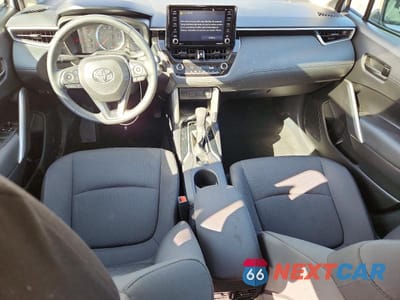 Zdjęcie 8 z 12 samochodu: 2022 TOYOTA COROLLA CROSS XLE VIN:7MUBAABG1NV041933 - miniatura