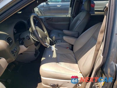Zdjęcie 7 z 13 samochodu: 2005 DODGE GRAND CARAVAN SXT VIN:2D4GP44L35R262052 - miniatura