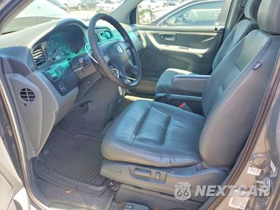 Zdjęcie 7 z 13 samochodu: 2002 HONDA ODYSSEY EX VIN:2HKRL18652H538146 - miniatura
