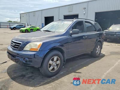 2008 KIA SORENTO BASE KNDJD735385855556 - główne zdjęcie licytacji z USA - miniatura