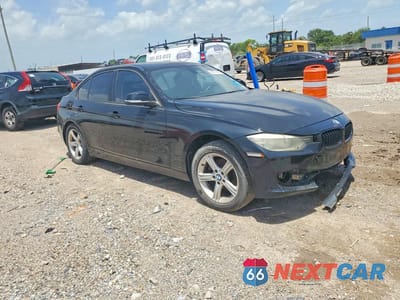 Czwarte zdjęcie samochodu z boku: 2014 BMW 320 I VIN:WBA3B1G52ENS80509 - miniatura