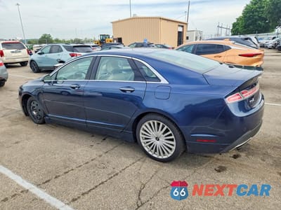 Drugie zdjęcie samochodu z przodu: 2017 LINCOLN MKZ RESERVE VIN:3LN6L5F93HR602113 - miniatura