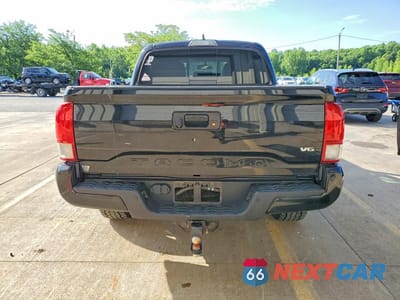 Zdjęcie 6 z 13 samochodu: 2017 TOYOTA TACOMA TRD SPORT VIN:5TFCZ5AN6HX119331 - miniatura