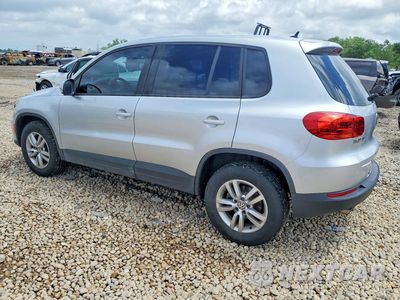 Drugie zdjęcie samochodu z przodu: 2012 VOLKSWAGEN TIGUAN S VIN:WVGAV7AX4CW557372 - miniatura